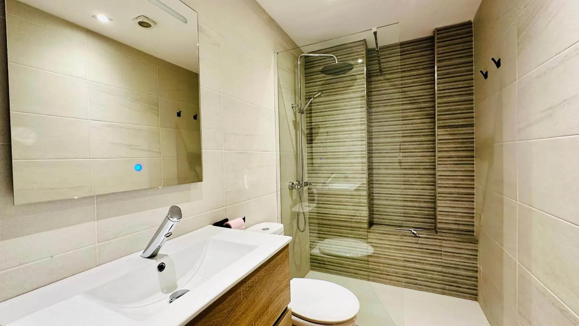 Port Ambar - Apartamento En La Marina De Empuriabrava - Balcon Con Vistas Al Canal - Playa - Wifi Apartment